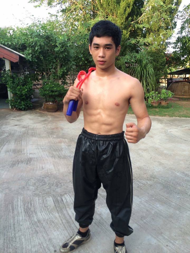น้องเนท นักมวยสุดหล่อที่กำลังจะโด่งดังในอีกไม่ช้านี้ 909