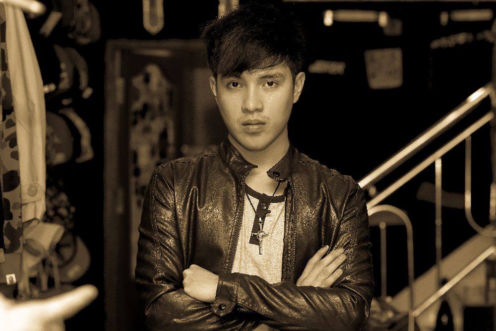 เก้า พูนสุก ดารานักสะแดงลาว