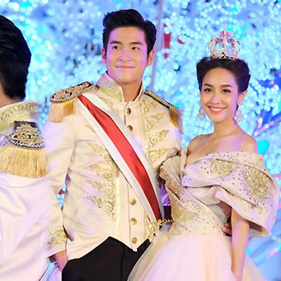 อเลกซ์ ธีระเดช