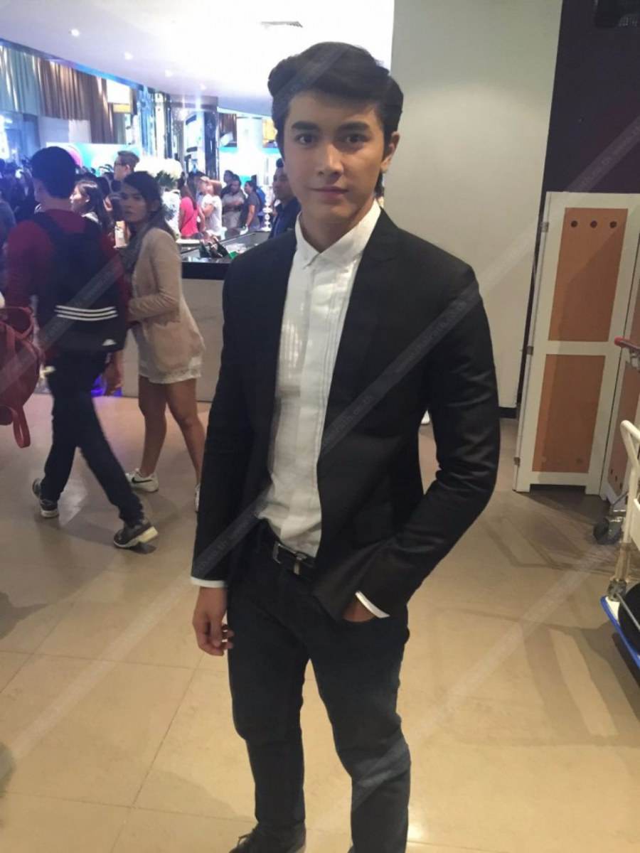 หล่อออร่าพุ่ง &ldquo;ภณ ณวัสน์&rdquo; พระเอกหน้าใสคนใหม่ของช่อง 3 ที่แท้เค้าคือ....ทายาทนางเอกรุ่นเก๋า