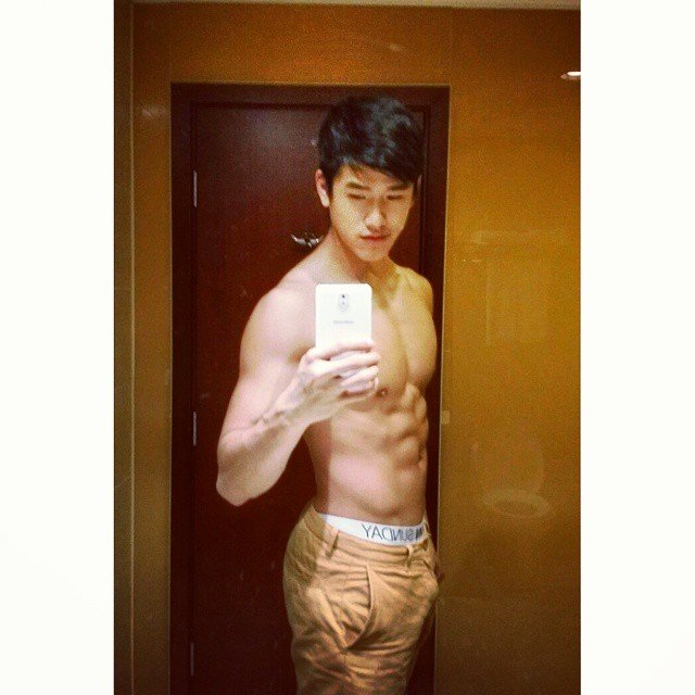 เซฟเฉพาะรูปที่ชอบนะครับ 941