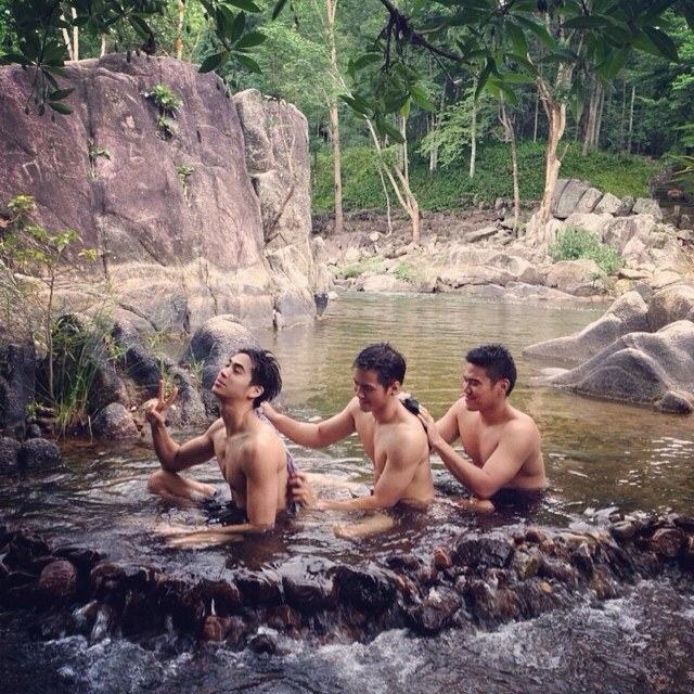 เซฟเฉพาะรูปที่ชอบนะครับ 941