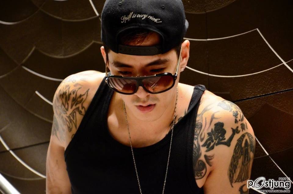 เซฟเฉพาะรูปที่ชอบนะครับ 941