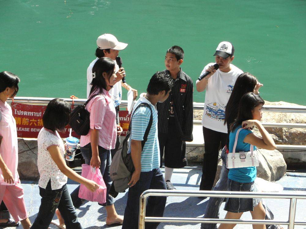 พิธีกรซาฟารีเวิลด์