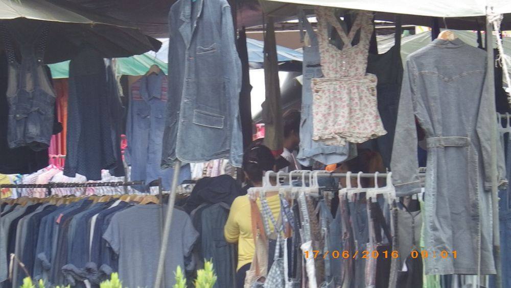 ตลาดนัดวันศุกร์ เช้า ที่จันดี(ภาคใต้)