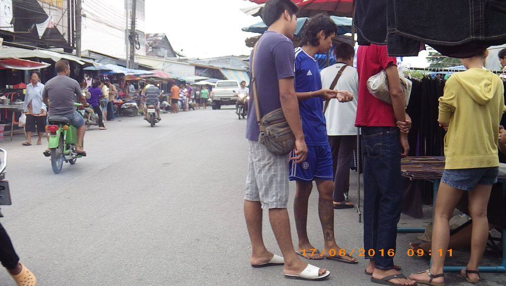 ตลาดนัดวันศุกร์ เช้า ที่จันดี(ภาคใต้)