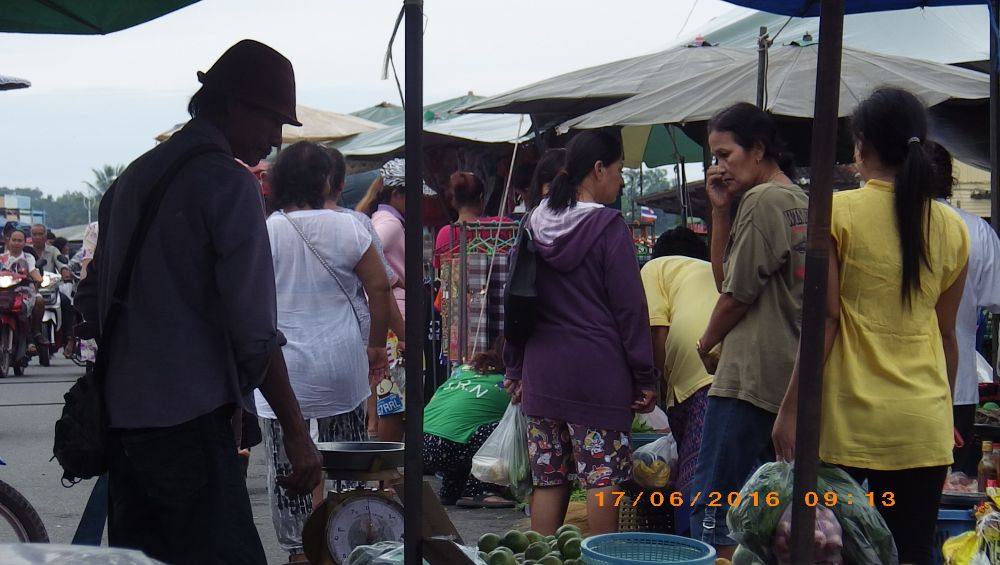 ตลาดนัดวันศุกร์ เช้า ที่จันดี(ภาคใต้)