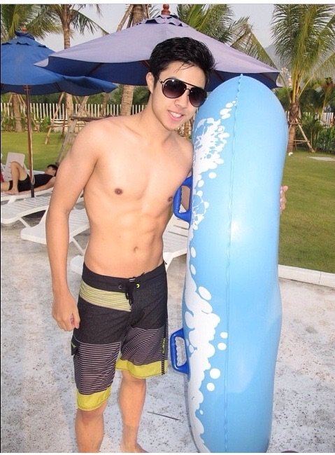 อยากให้โฟกัสที่รูปที่ชอบ 955