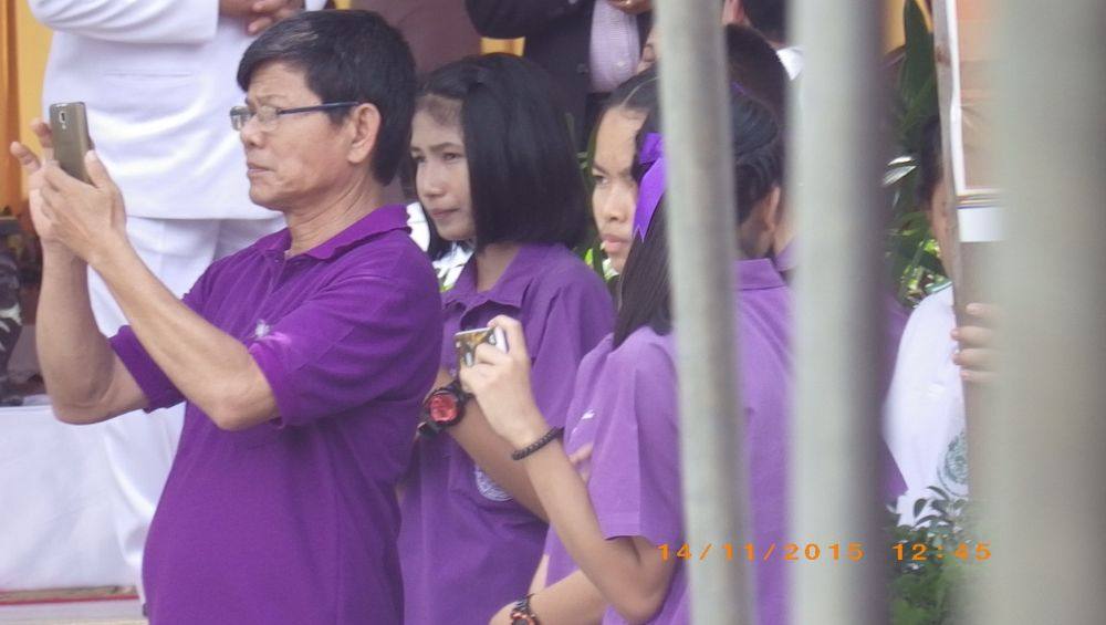 ให้กำลังใจ