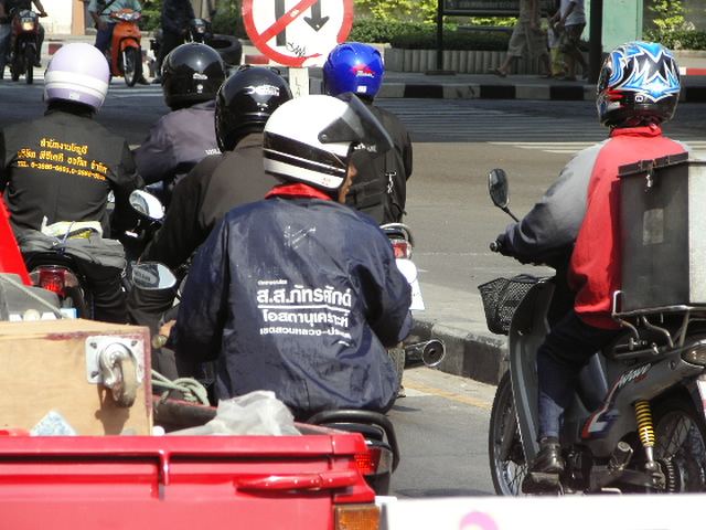 แยกคลองตัน ปี ๒๕๔๘