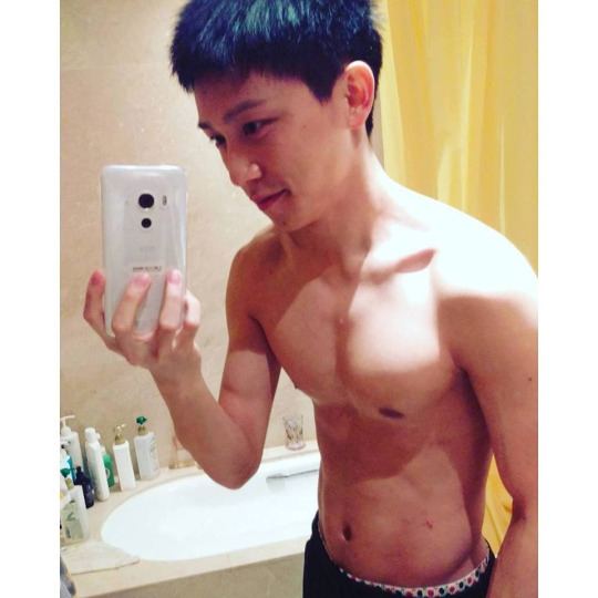 ส่องผู้ชายล่ำ 3
