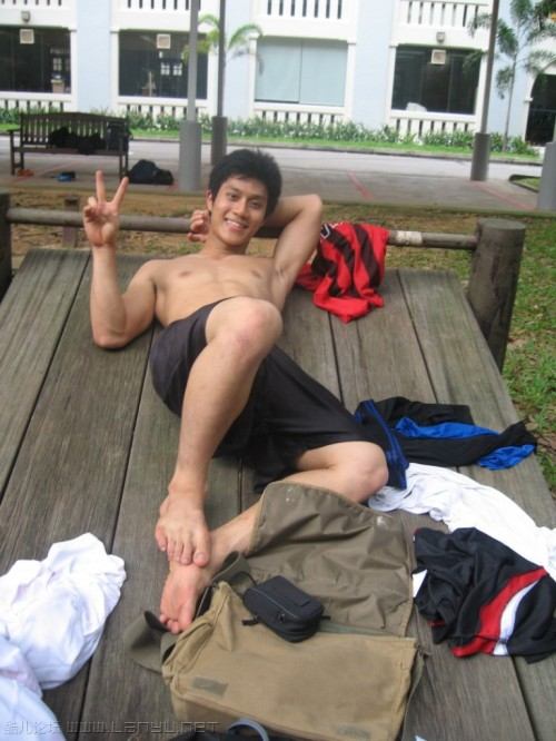 เด็กก็ต้องซนเป็นธรรมดา 1,005