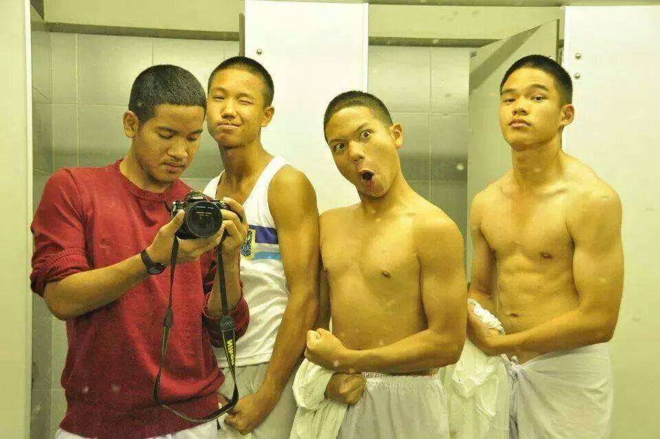 เด็กก็ต้องซนเป็นธรรมดา 1,007