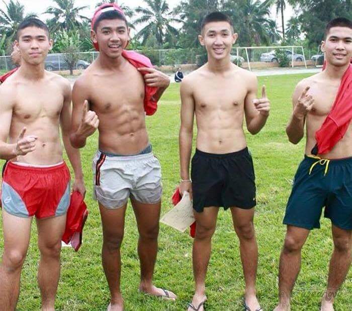 เด็กก็ต้องซนเป็นธรรมดา 1,009