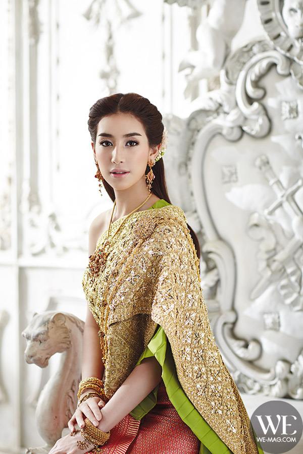 มิ้นต์-ชาลิดา @ WE Magazine no.146 June 2016