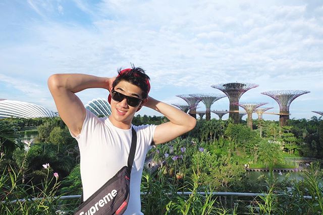 ส่องภาพความหล่อของ &ldquo;ภู ภูวณัฎฐ์&rdquo; ครูสอนพิลาทิสตี๋ขาวสุดหล่อจาก &ldquo;เทคกายเอาท์&rdquo; ตอนล่าสุด!