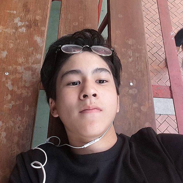ทำความรู้จักกับ &ldquo;บีม บุณยกร&rdquo; หรือ &ldquo;รถถัง&rdquo; จาก &ldquo;Make It Right Series&rdquo; ตี๋ขาวหล่อรุ่นเล็กที่กำลังได้ใจสาวๆ อยู่ในตอนนี้!