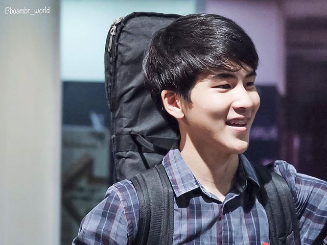 ทำความรู้จักกับ &ldquo;บีม บุณยกร&rdquo; หรือ &ldquo;รถถัง&rdquo; จาก &ldquo;Make It Right Series&rdquo; ตี๋ขาวหล่อรุ่นเล็กที่กำลังได้ใจสาวๆ อยู่ในตอนนี้!