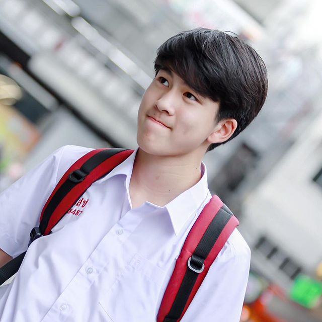 ทำความรู้จักกับ &ldquo;บีม บุณยกร&rdquo; หรือ &ldquo;รถถัง&rdquo; จาก &ldquo;Make It Right Series&rdquo; ตี๋ขาวหล่อรุ่นเล็กที่กำลังได้ใจสาวๆ อยู่ในตอนนี้!