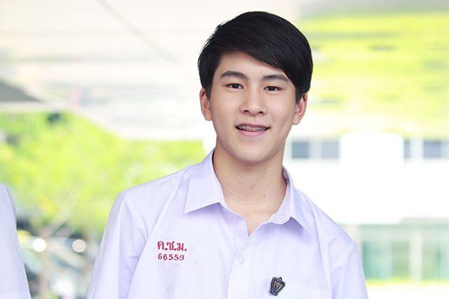 ทำความรู้จักกับ &ldquo;บีม บุณยกร&rdquo; หรือ &ldquo;รถถัง&rdquo; จาก &ldquo;Make It Right Series&rdquo; ตี๋ขาวหล่อรุ่นเล็กที่กำลังได้ใจสาวๆ อยู่ในตอนนี้!