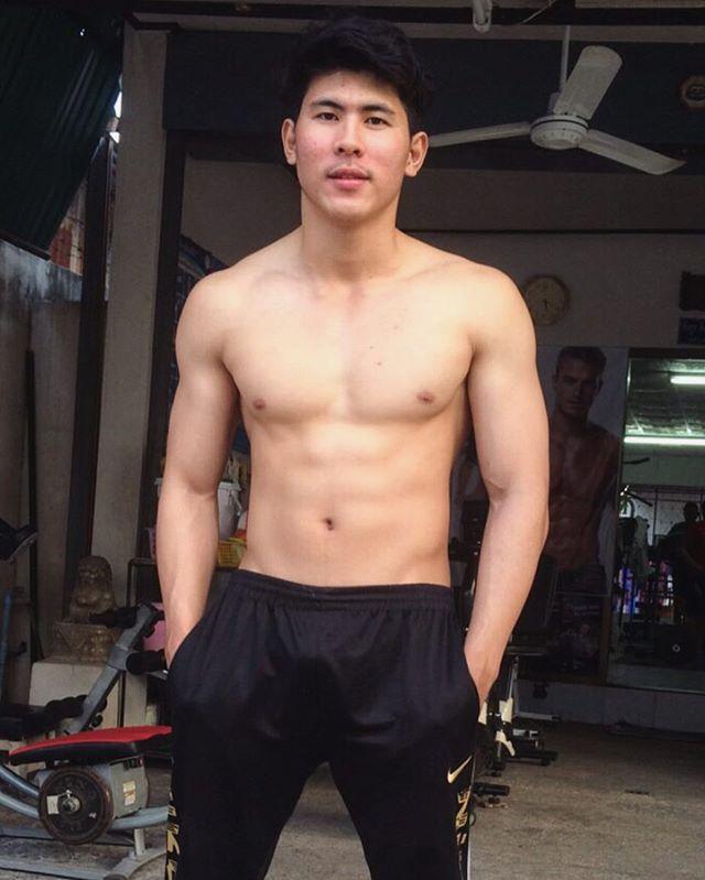 ผช.หลากรส