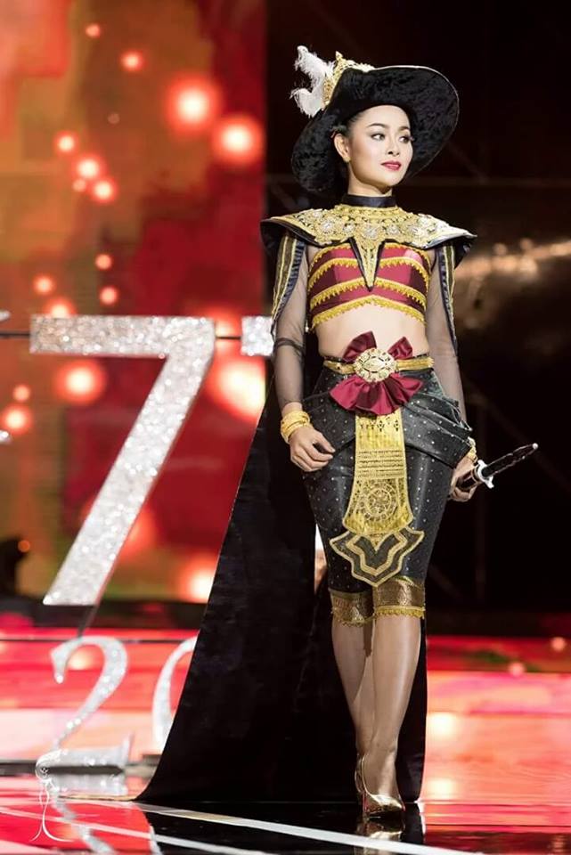 รวมภาพชุดแต่งละจังหวัด อาจจะไม่ครบ
