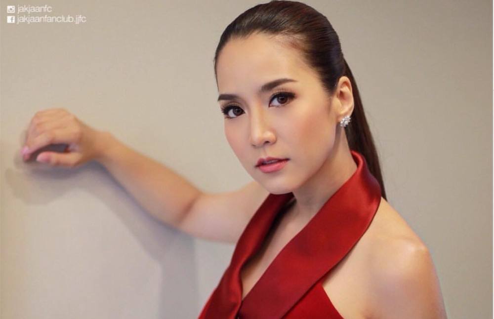 ดาราหน้าสวย ช่อง 7