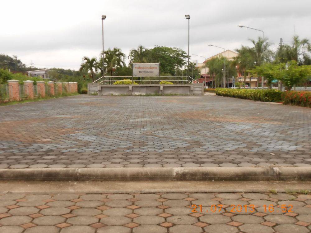ลานออกกำลังกาย เทศบาลนาบอน