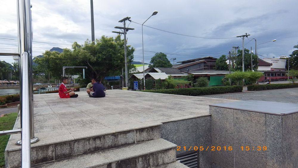 ลานออกกำลังกาย เทศบาลนาบอน