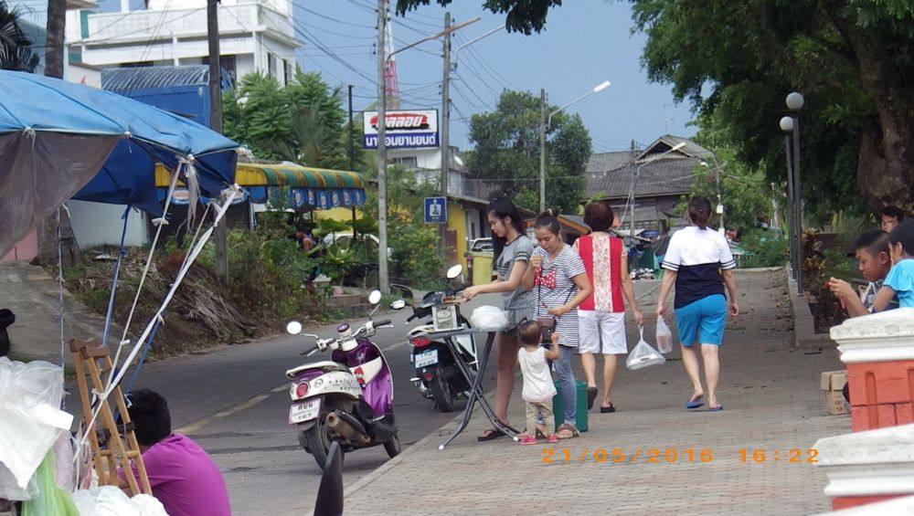 ตลาดนาบอน จ.นครศรีธรรมราช