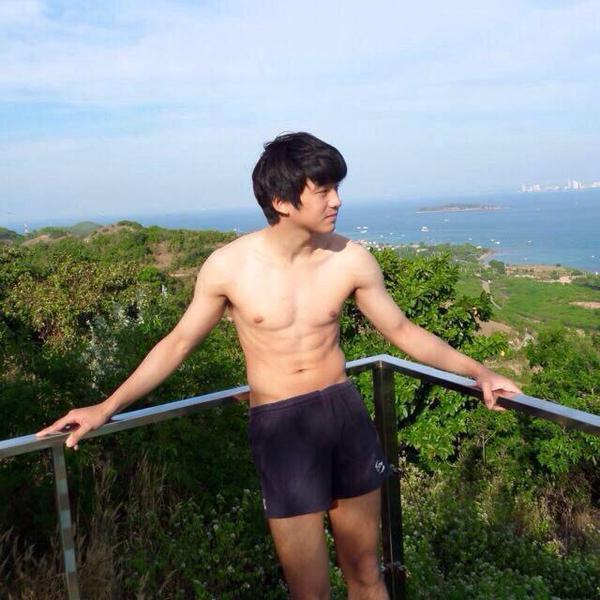 เชิญเลือกเลีย 1,039