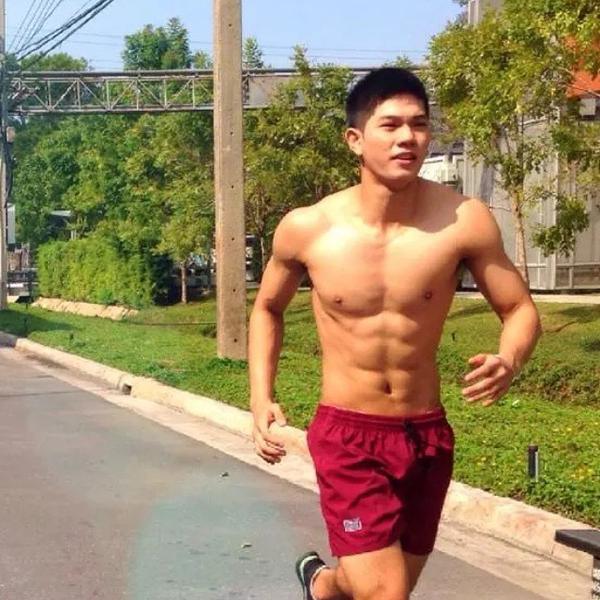 เชิญเลือกเลีย 1,039