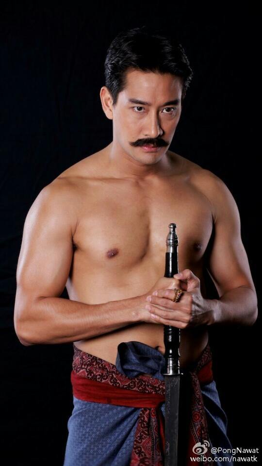 ป้อง ณวัฒน์