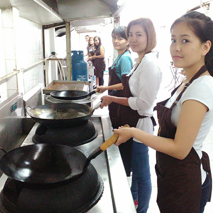 รีวิว..สาวสวย..โรงเรียนสอนทำอาหารกรุงเทพบริการ จ้าา ซอยลาดพร้าว20