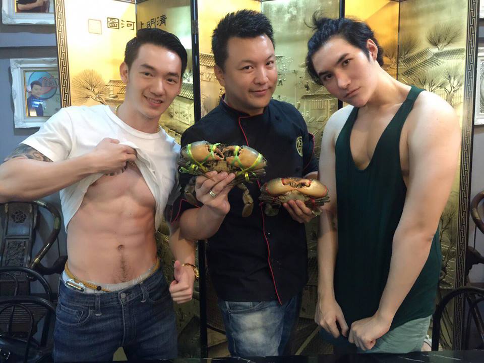 จัดมาให้เลียจนเพลียไปข้าง002