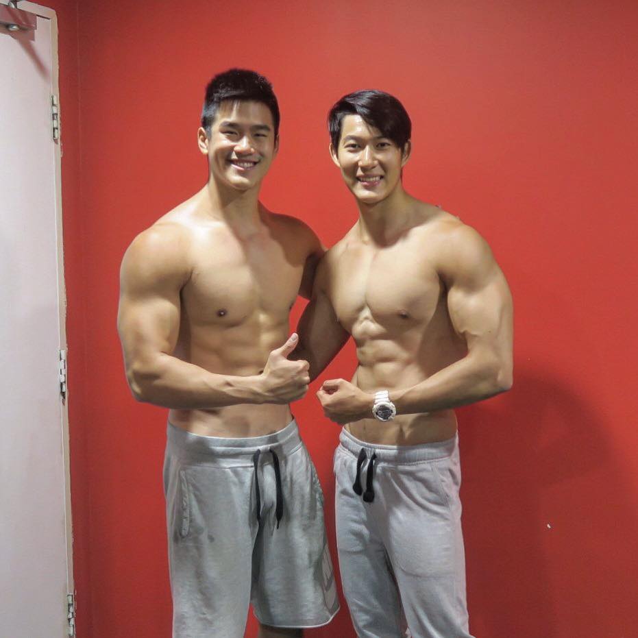 จัดมาให้เลียจนเพลียไปข้าง002