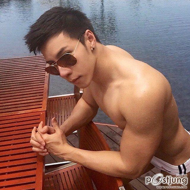 อยากโดนเลียกลับบ้าง 1,075