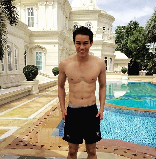 ฟินตาแตก แหกดูผู้ชาย