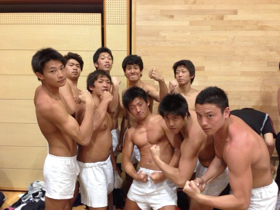 ฟินตาแตก แหกดูผู้ชาย