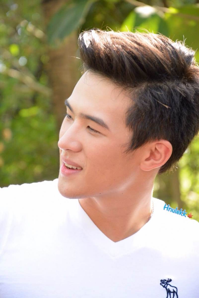 บรรดาพระเอก ที่มองด้านข้างแล้วจมูกเป๊ะฟินเว่อร์