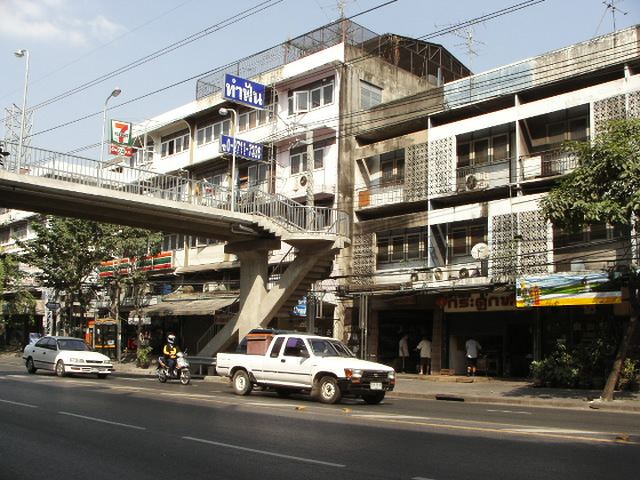 สุขุมวิทย์ ๗๑