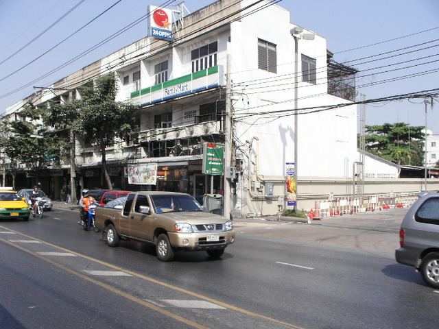 สุขุมวิทย์ ๗๑