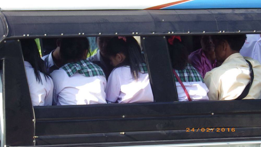 รถสองแถว