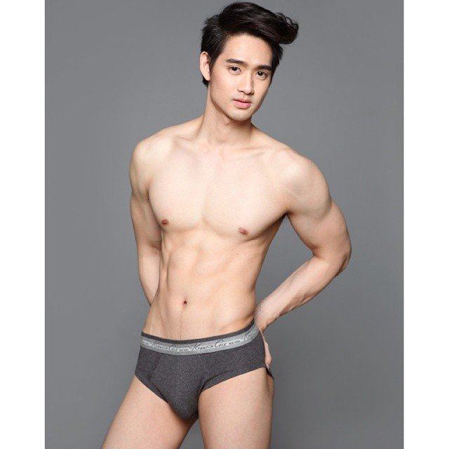 ใกล้เข้ามาแล้ว 1,087