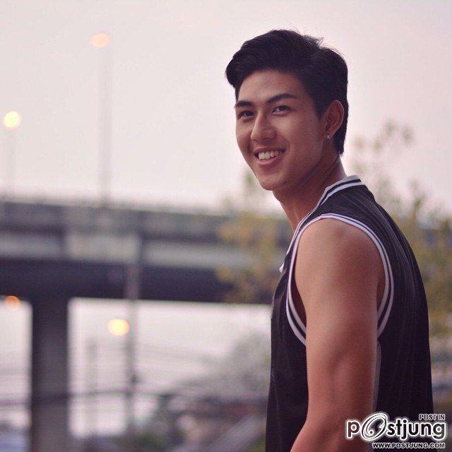 ใกล้เข้ามาแล้ว 1,089