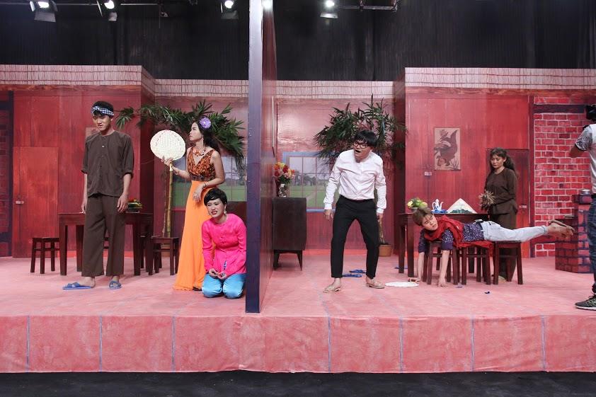 Koolcheng Trịnh T&uacute; Trung - Tv Show "H&agrave;ng X&oacute;m Lắm Chi&ecirc;u" P4