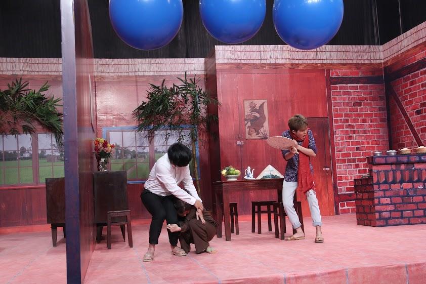 Koolcheng Trịnh T&uacute; Trung - Tv Show "H&agrave;ng X&oacute;m Lắm Chi&ecirc;u" P4