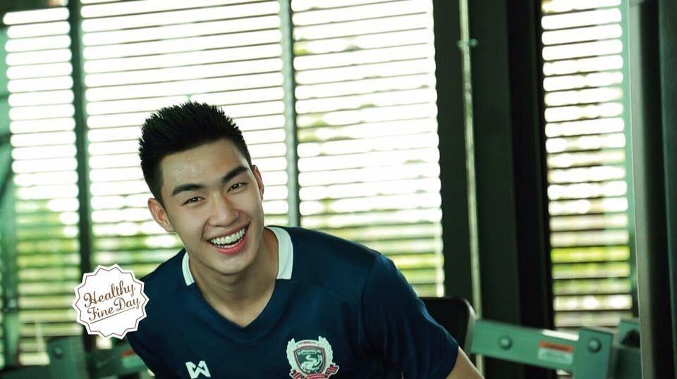 ตี๋ บุญยเกียรติ หล่อมากข่ะคุณค๋าาาาาาาาาาาาาาา 1,101