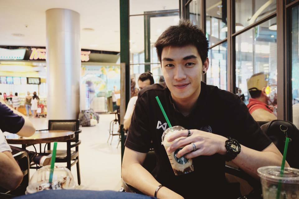 ตี๋ บุญยเกียรติ  มีคุณสมบัติเป็นสามีที่ดีมากข่ะคุณค๋าาาาาาาาาาาาาาา  1,103