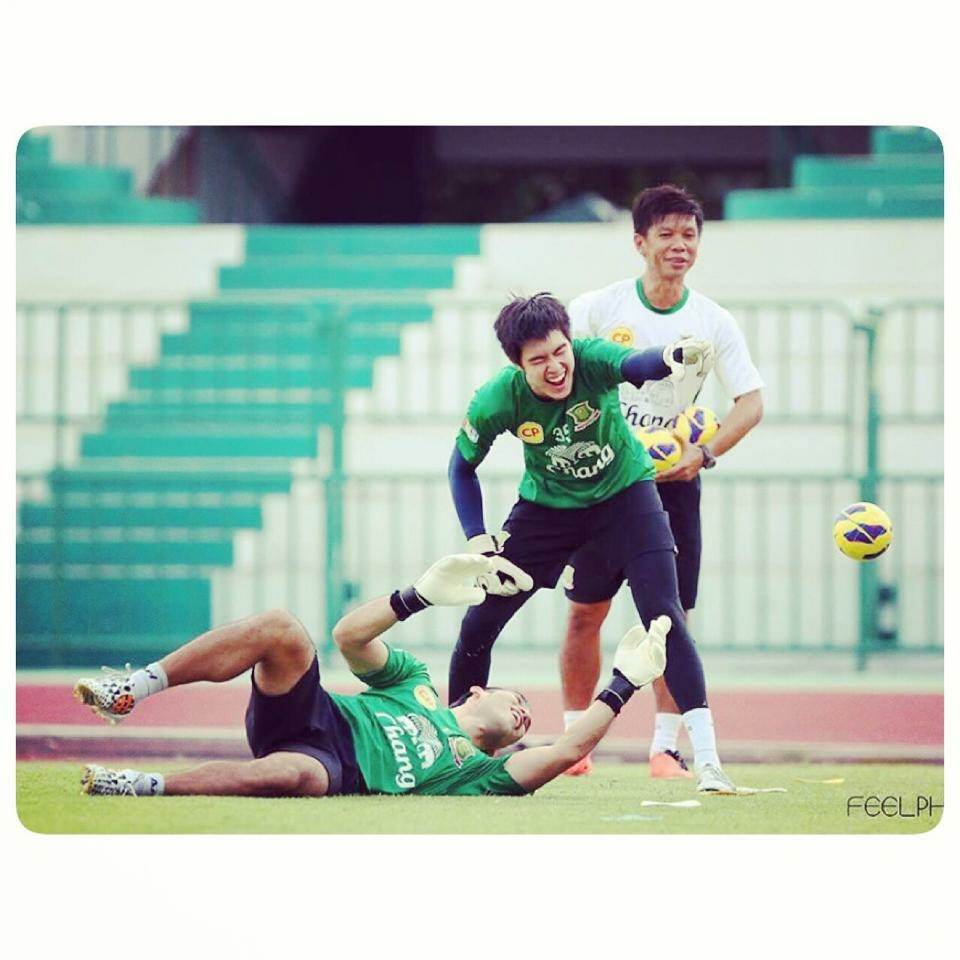 ตี๋ บุญยเกียรติ  เสียวท้องน้อยมากข่ะคุณค๋าาาาาาาาาาาาาาา  1,104